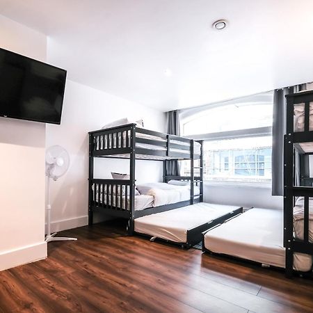 Spacious Apartment In Piccadilly Sleep 6 Vrb London Kültér fotó