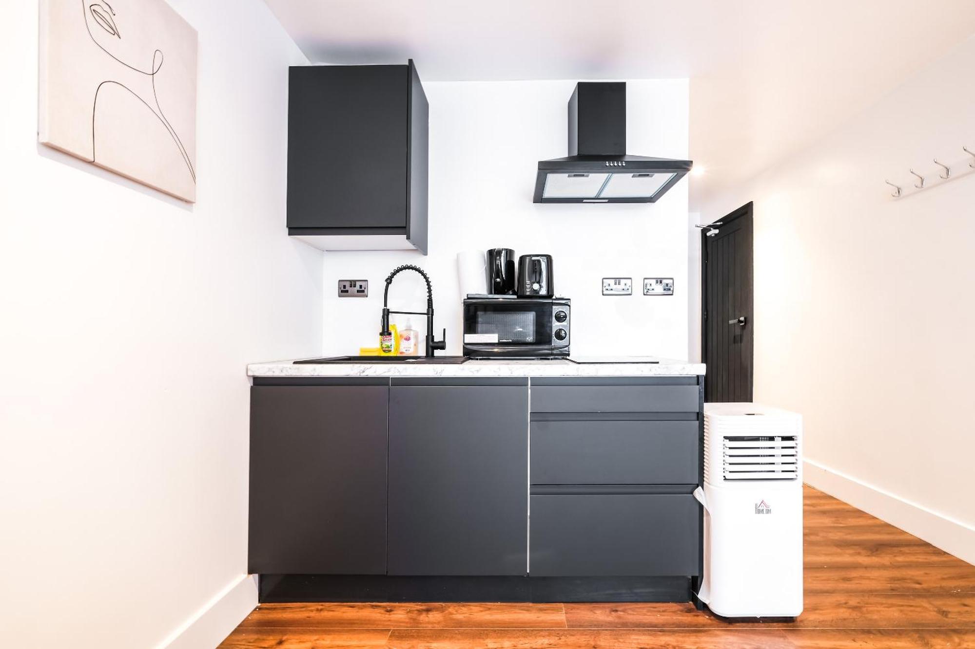 Spacious Apartment In Piccadilly Sleep 6 Vrb London Kültér fotó