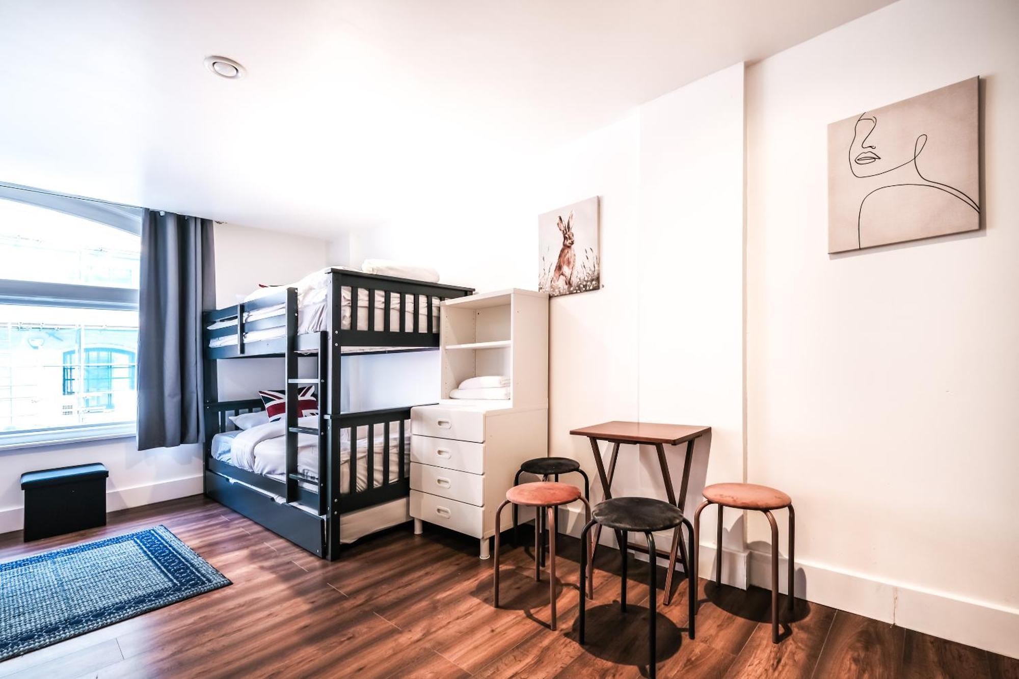 Spacious Apartment In Piccadilly Sleep 6 Vrb London Kültér fotó